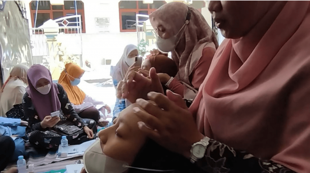 Tenangkan Jiwa, Raih Ketenangan: Aromaterapi untuk Meredakan Stres Pasca Melahirkan